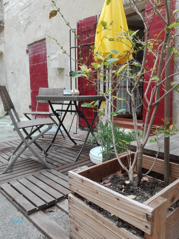 La Maison Des Hautures 阿爾勒 外观 照片